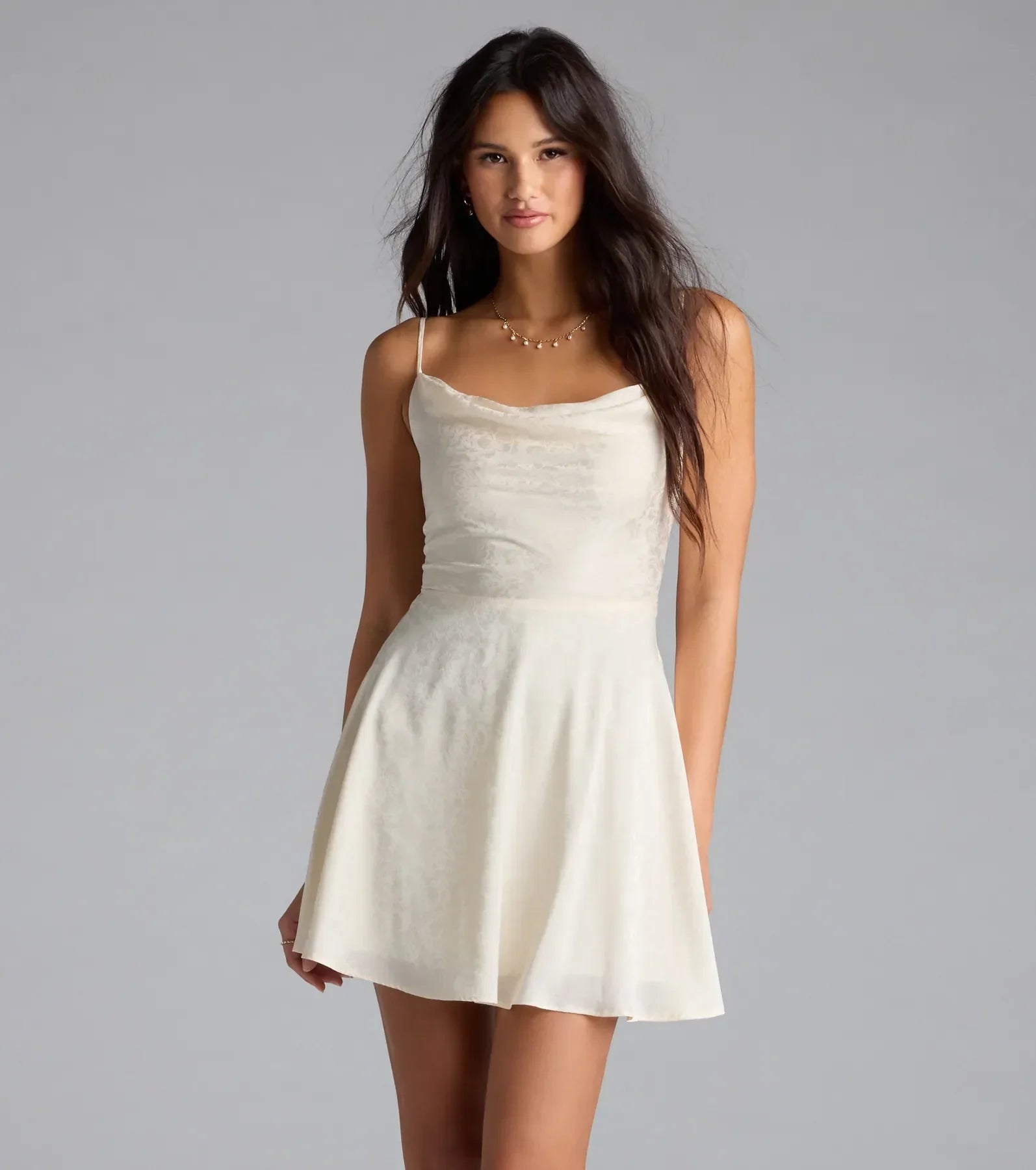 Celebrate in style with the Jianna Floral Satin Short A-Line Dress, a ivory holiday dresses standout that brings bold, festive flair and a party-ready look.