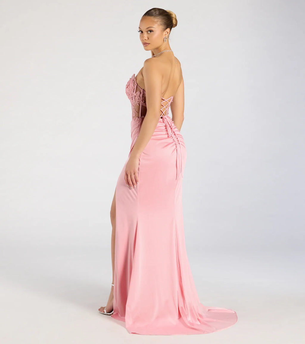 Feel ready for every dance floor moment or feed-worthy reel in the Shayla Strapless Corset Lace Formal Dress, a pink homecoming dress designed to own your moment.