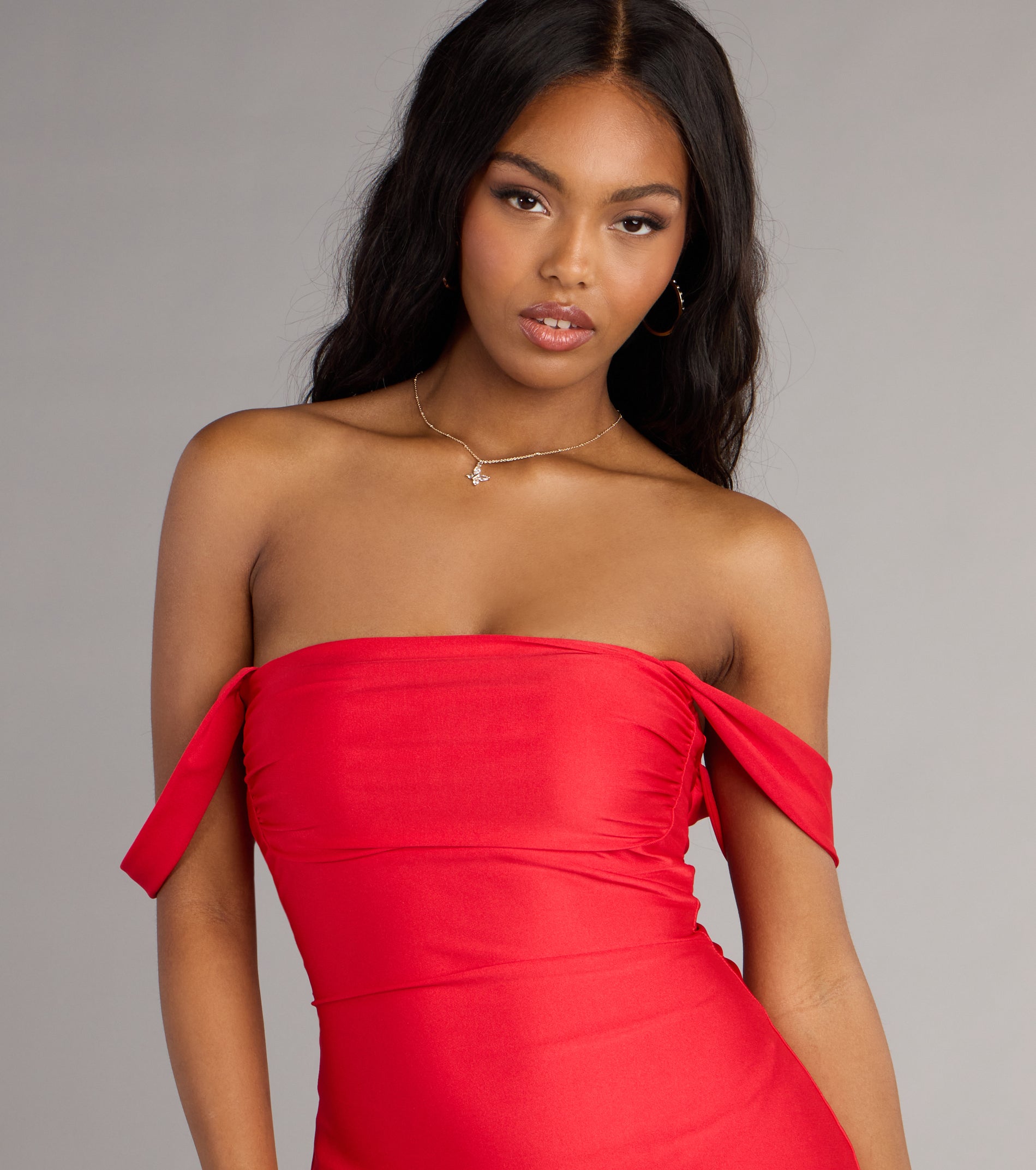 The Classics Lover Off-The-Shoulder Satin A-Line Mini Dress is your new go-to Windsor dress—effortless, versatile, and made to update your fall style in seconds.