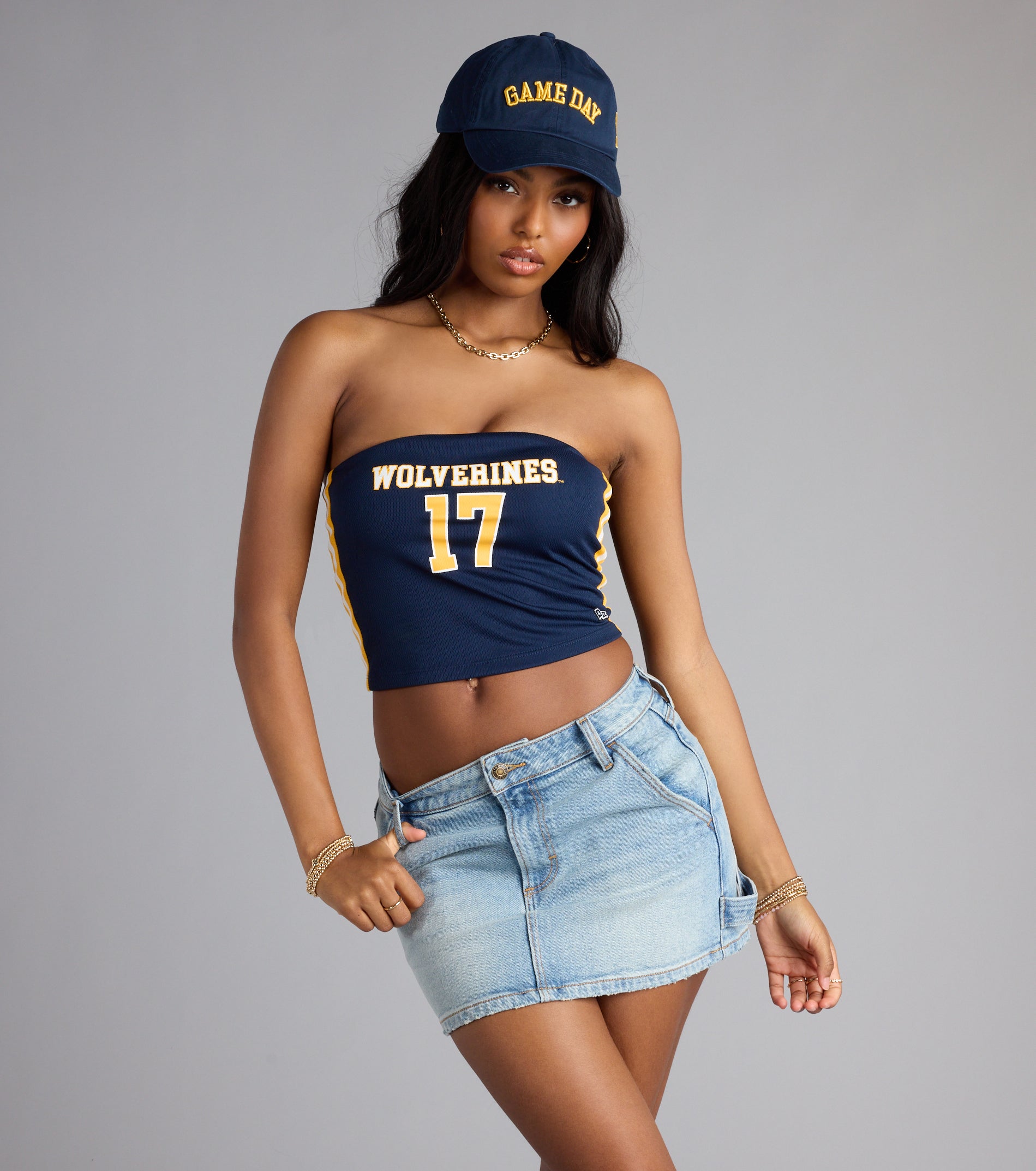 Complete your look with the Game On Wolverines™ Jersey Tube Top, a trendy top that’s ready to pair with anything in your fall rotation.