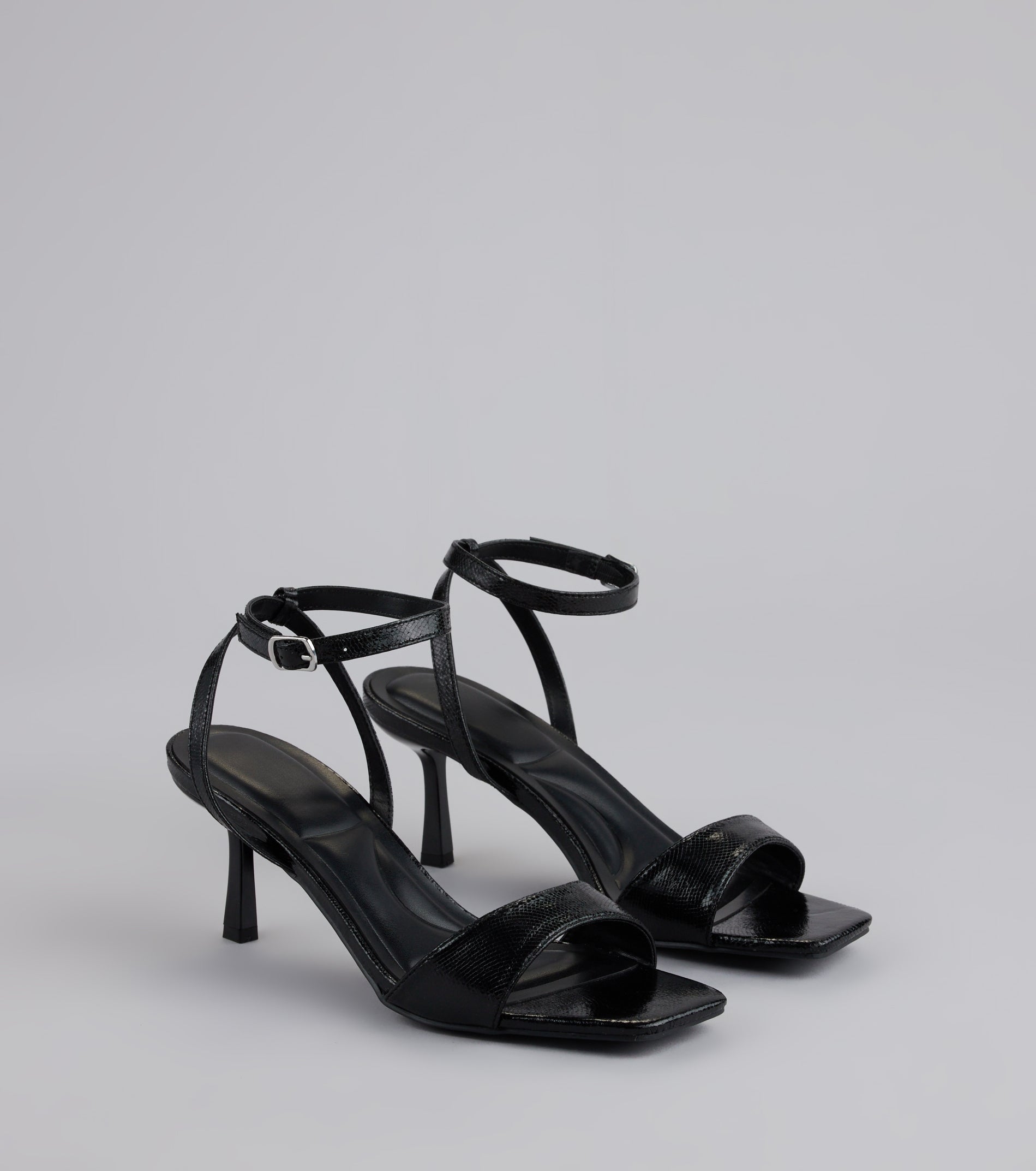 Style made simple with the Chic Strides Kitten Stiletto Heels, trendy women’s shoes that take your outfit from basic to bold in one step.