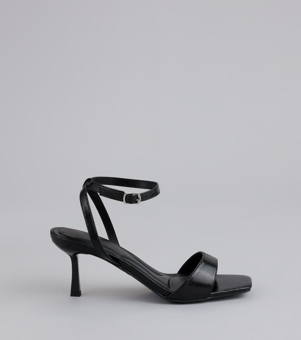 Style made simple with the Chic Strides Kitten Stiletto Heels, trendy women’s shoes that take your outfit from basic to bold in one step.