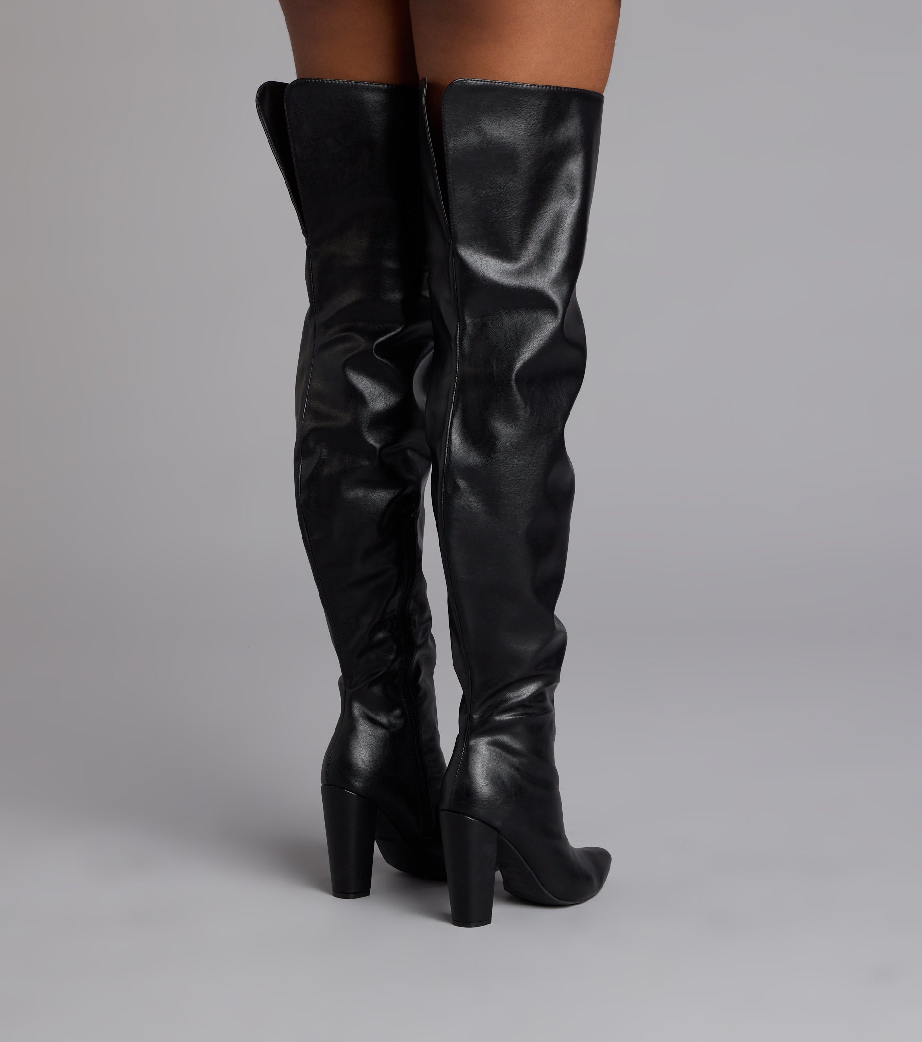 This piece brings trend-right energy to the Boss Moves Over-The-Knee Block Heel Boots, perfect for fall outfits that stand out.